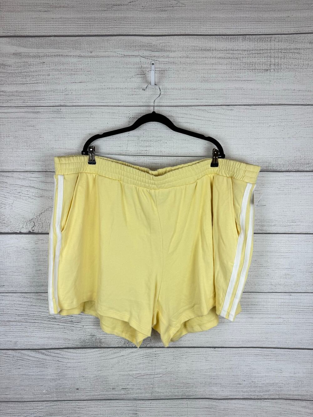 Old Navy Plus Size Yellow Stripe Side SoComfy Terry Lounge Shorts Size 4X